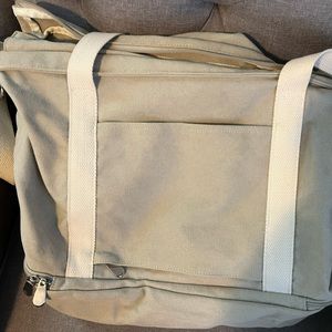 ✨ Lo and Sons Catalina Deluxe Tote ✨